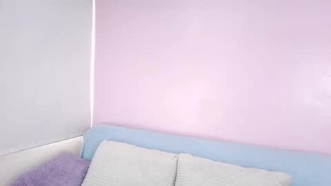 hiyakasudere_ online show from November 8, 6:18 pm