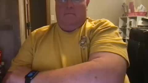 hmmtat online show from October 15, 6:52 pm