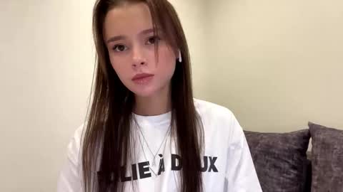 Sofia online show from November 11, 10:15 am