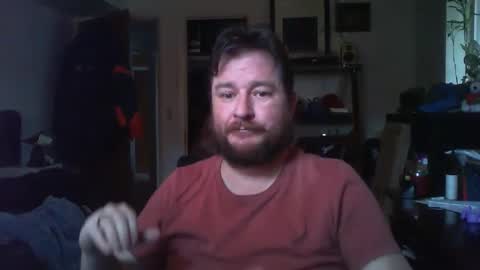 Snapshot of hobbes80 chatting on February 4, 8:38 pm hobbes80 online show from February 4, 8:38 pm