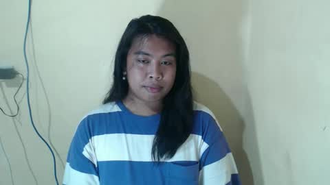 Layla3 online show from April 9, 12:43 pm