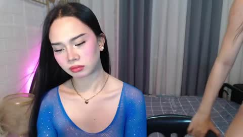 Snapshot of hoelymolly chatting on June 13, 6:50 pm hoelymolly online show from June 13, 6:50 pm