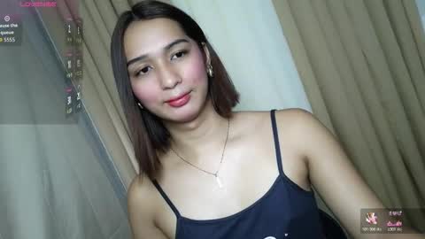 Snapshot of hoelymorri chatting on February 21, 6:03 am Hoelymorri online show from February 21, 6:03 am