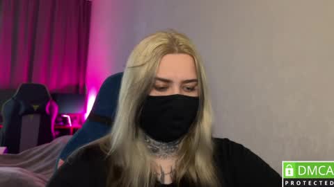 hoffmanite online show from April 8, 5:51 am