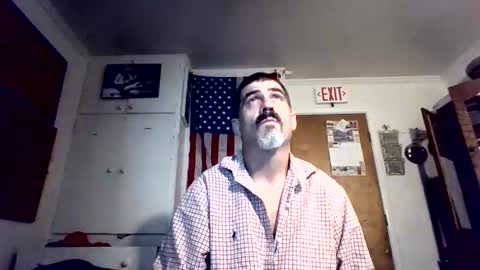 Snapshot of hoglegg99384194 chatting on October 6, 11:13 pm hoglegg99384194 online show from October 6, 11:13 pm