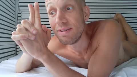 hola_homo online show from May 8, 6:24 pm