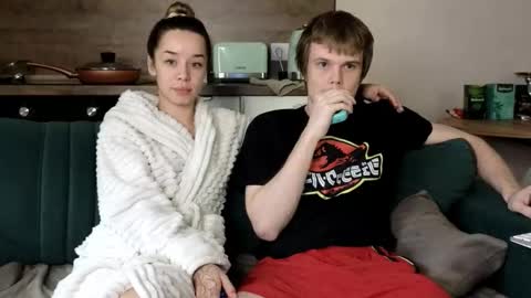 Snapshot of holdonbitch chatting on October 1, 6:25 pm Misha and Stacy online show from October 1, 6:25 pm