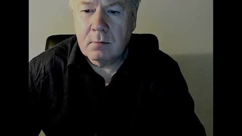 Snapshot of holgerhb53 chatting on February 26, 9:32 am Holger online show from February 26, 9:32 am