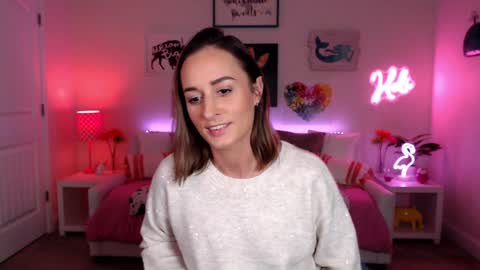 Holi Hurricane online show from December 16, 4:06 am