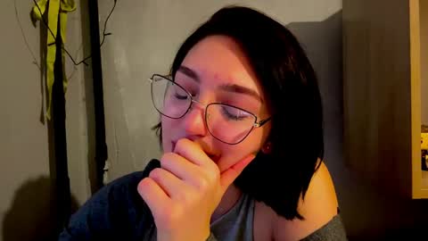 Sofia online show from April 16, 1:23 pm