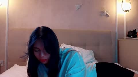 Alex online show from August 8, 9:33 am