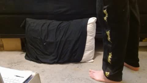 Holly Hawkes online show from January 17, 4:17 am