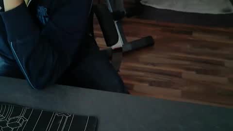 hollymollysucker online show from March 29, 8:36 am