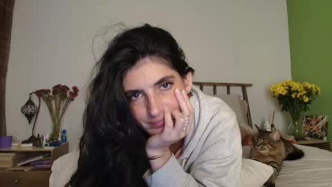 hollyshit_ online show from January 7, 12:13 am