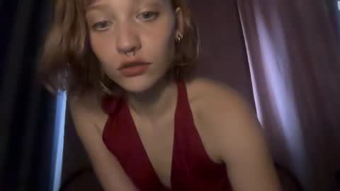 hollyyypoly online show from July 2, 12:00 pm