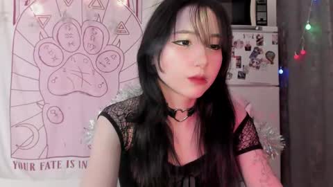 Ho Lee Sheet online show from January 6, 4:43 pm