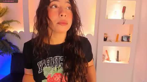 Snapshot of holy_lux22 chatting on May 28, 11:40 am Holy Lux online show from May 28, 11:40 am