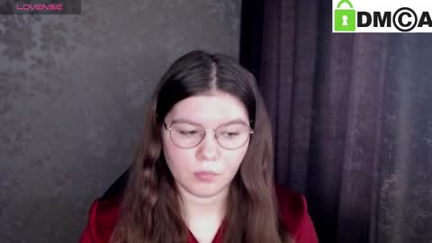 Snapshot of holy_michela chatting on February 17, 8:22 am Welcome guys Pleasure to see you all here My name is MichaelaTip menu is active Private is open online show from February 17, 8:22 am