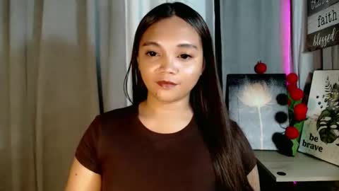 Bella online show from May 4, 10:06 pm