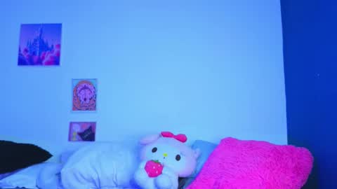      online show from December 13, 9:09 pm