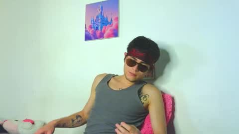      online show from February 28, 9:27 pm