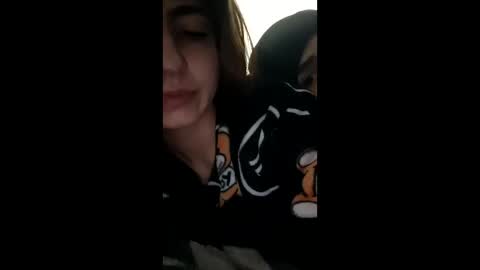      online show from March 24, 9:25 am