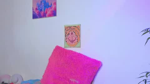 Snapshot of holy_taby_ chatting on May 29, 5:16 am online show from May 29, 5:16 am
