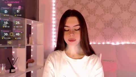 Mia online show from October 4, 3:48 am