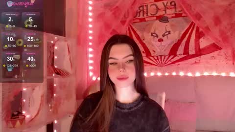 Mia online show from October 29, 3:53 am