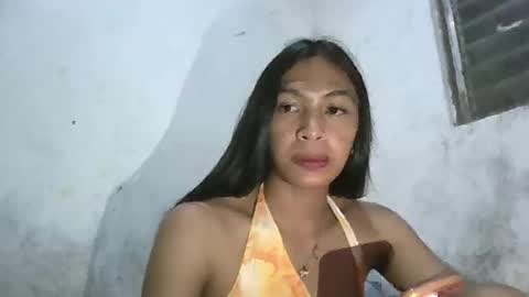 Snapshot of holyoshirinra69 chatting on February 10, 10:19 am yoshi online show from February 10, 10:19 am