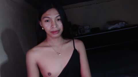 Snapshot of holyoshirinra69 chatting on February 20, 9:54 am yoshi online show from February 20, 9:54 am