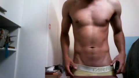 juan chard homme online show from June 11, 9:35 pm