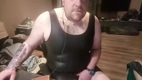 Snapshot of homojeans chatting on March 8, 11:39 pm Thomass online show from March 8, 11:39 pm