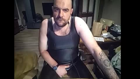 Snapshot of homojeans chatting on November 3, 10:10 pm Thomass online show from November 3, 10:10 pm