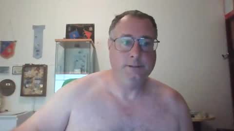 homquisgode11 online show from July 16, 9:37 am