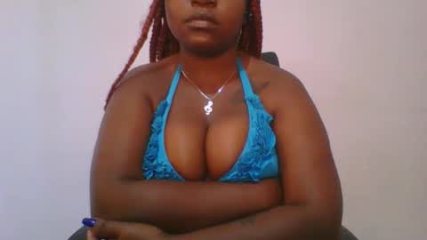 Snapshot of honey_beb chatting on October 2, 9:27 am honey_beb online show from October 2, 9:27 am