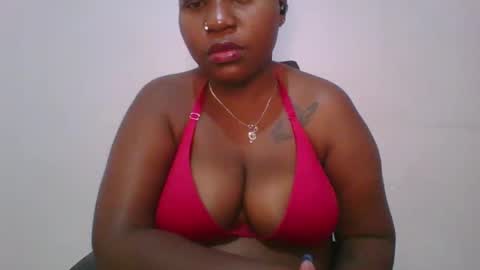 Snapshot of honey_beb chatting on October 10, 11:09 am honey_beb online show from October 10, 11:09 am
