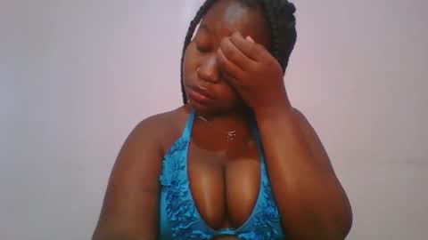 honey_beb online show from October 27, 5:44 am