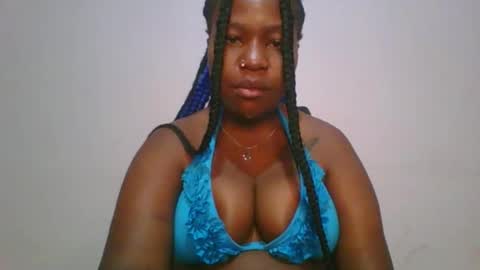 honey_beb online show from November 3, 2:35 am