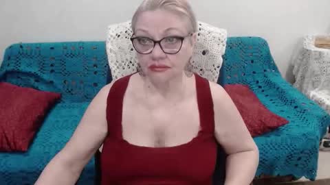 Honey Lady online show from April 21, 7:47 am
