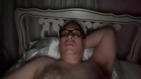 honey_man14 online show from December 3, 10:07 pm