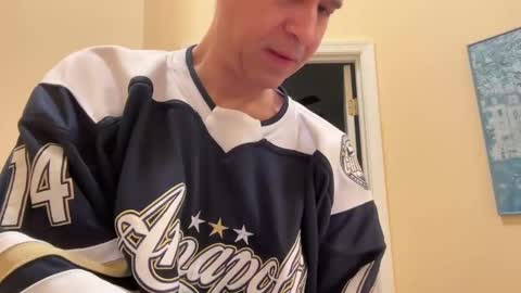 honey_man14 online show from December 9, 5:41 pm