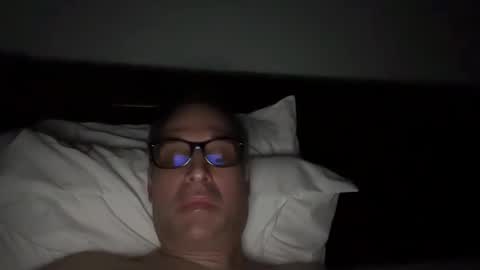 honey_man14 online show from December 24, 8:38 pm