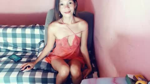 honey_mollyxx online show from October 28, 3:21 am