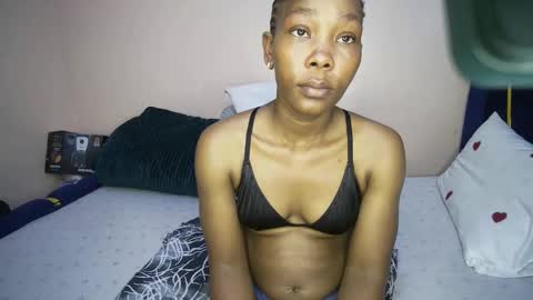 honey_nubia0 online show from April 22, 11:12 am