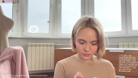 Jenyanew vid how I squirt in forest in bio online show from October 24, 9:06 am