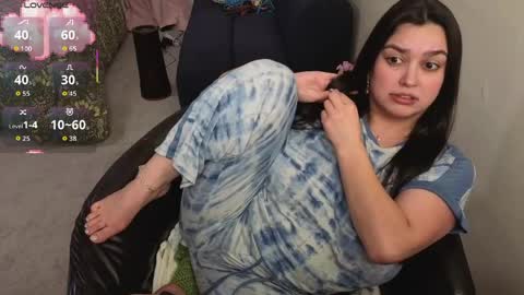 Tia online show from April 13, 3:01 am