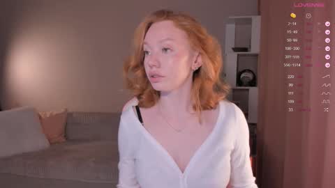 Snapshot of honeyautumn chatting on October 16, 11:39 pm honeyautumn online show from October 16, 11:39 pm