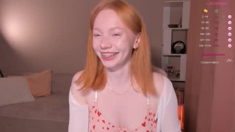 Snapshot of honeyautumn chatting on October 21, 10:32 pm honeyautumn online show from October 21, 10:32 pm