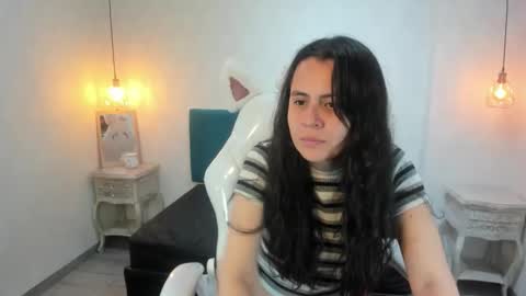 Emily online show from June 3, 2:33 pm